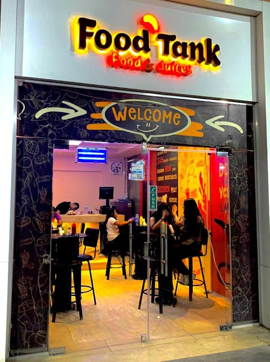 Food tank