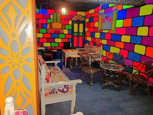 BB2 Restaurant and Cafe