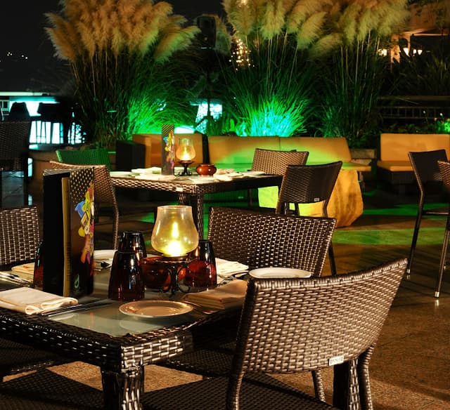 Jayda Nile Terrace