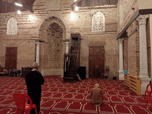 زيزو وعلى بابا