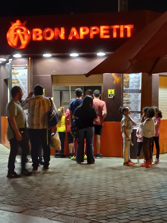 Bon Appétit