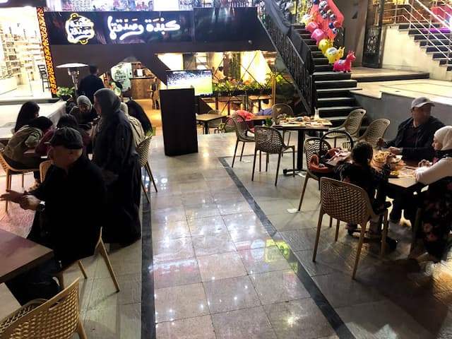 مطعم كبدة وصدقتها مصر