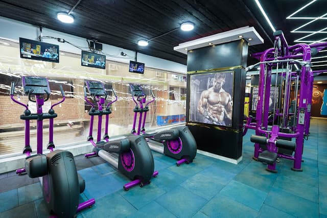 Booster Gym