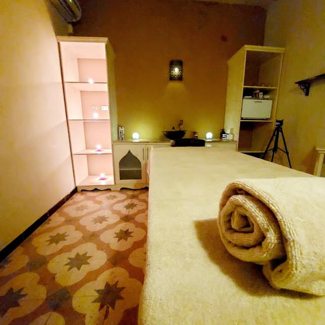 Nervana massage center