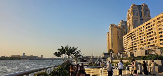 ممشى نهر النيل الجميل