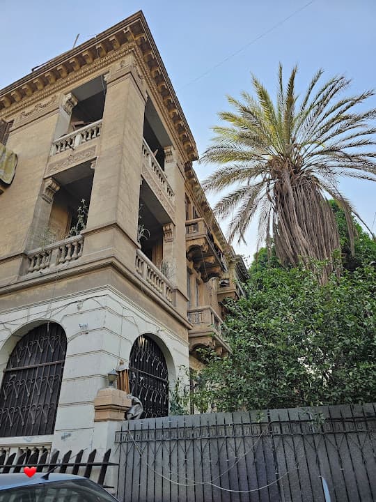 fabulous old building in El korba