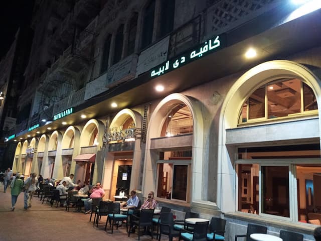 Cafe de la Paix