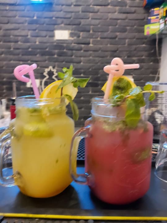 Virgin cocktail's