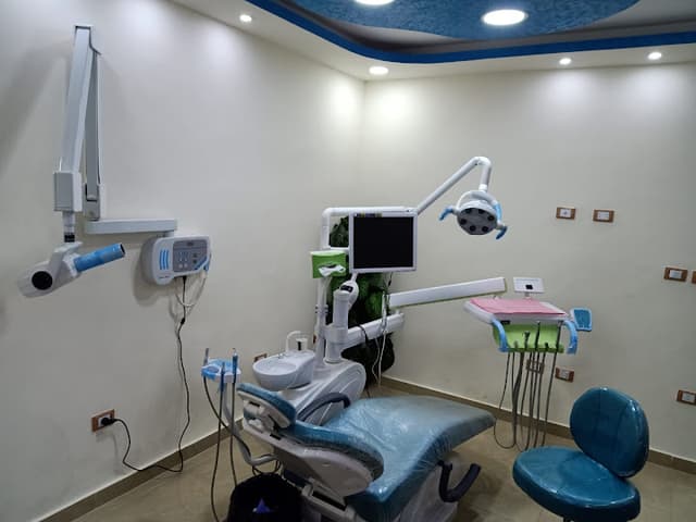 Dental consultant D.matz Ahmed