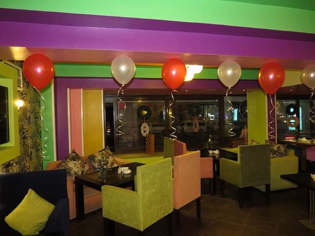 Colors Cafe