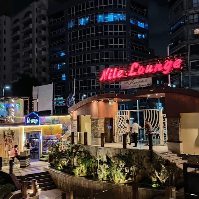 Belmont-Nile Lounge