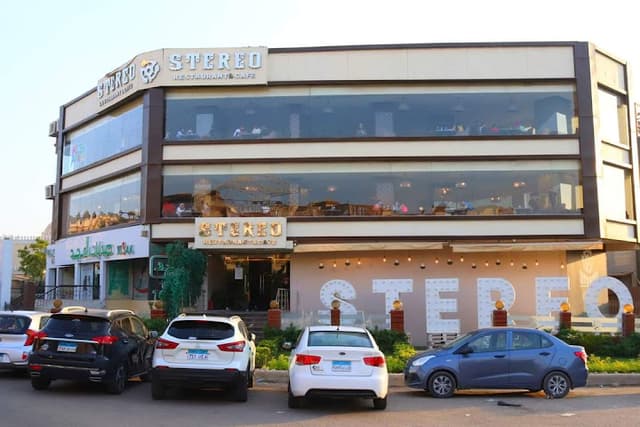 Stereo Restaurant & Cafe