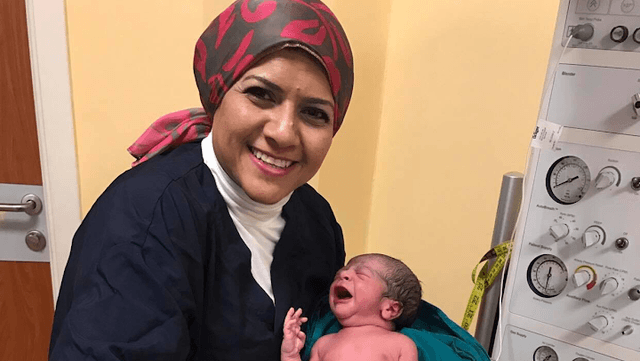 طبيبة نساء وتوليد د فيروز سليم استشارى نساء وتوليد و عقم