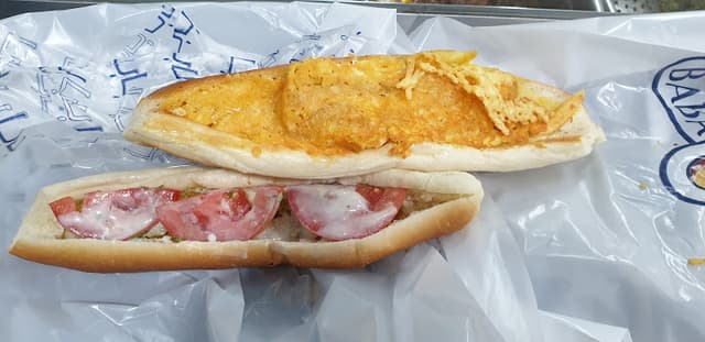 مطعم بابا فلافل Baba restaurant Flafel