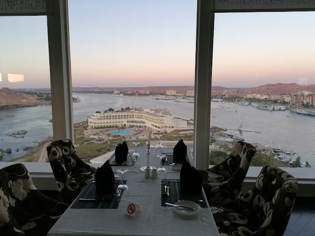 Panorama Restaurant & Bar
