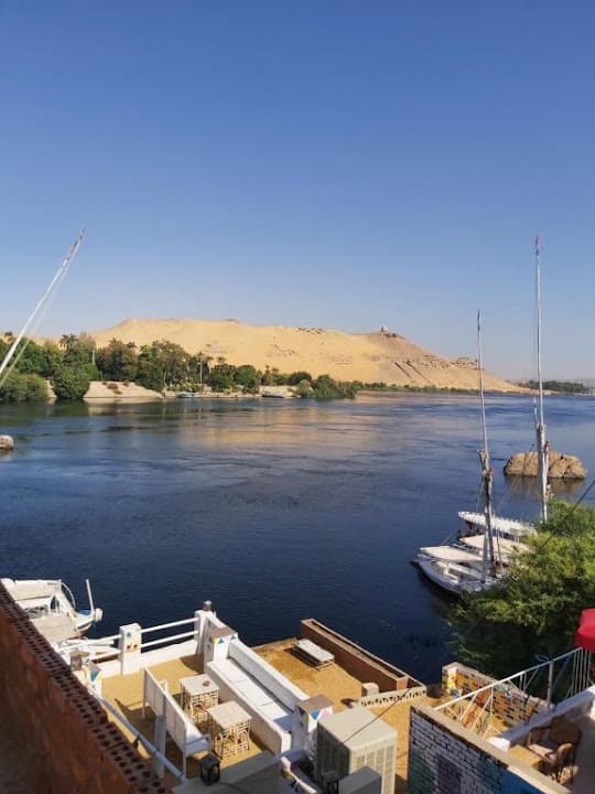 Otasho Nile View House