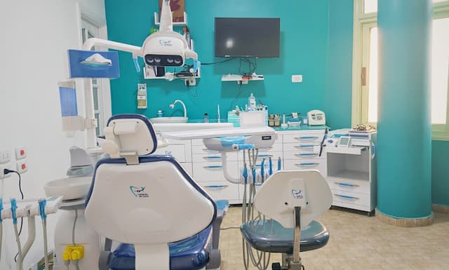 Dental Art Space عيادة د.احمد سلامة لتجميل و تقويم الاسنان
