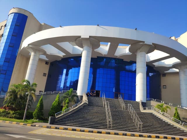 مستشفى جامعة كفر الشيخ