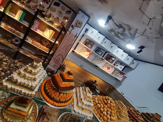 حلويات لمار