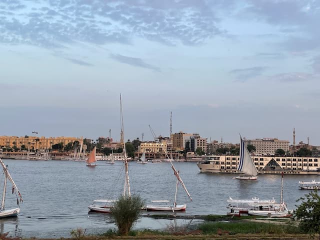 LUXOR GUEST HOUSE