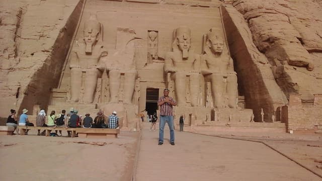 Abu Simbel Hotel
