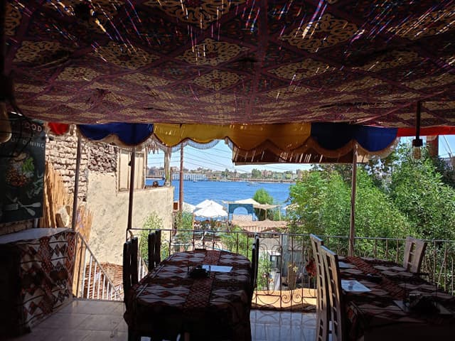 Thebes (Tebaa) Restaurant