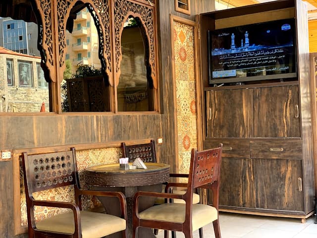 Mansour Cafe