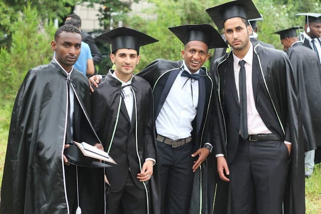 صيدلية د. نصر منصور شامخ