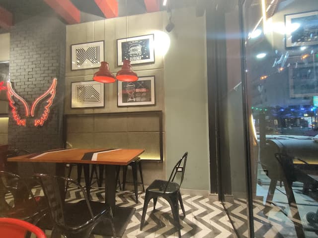 Tokyo SmokeHouse