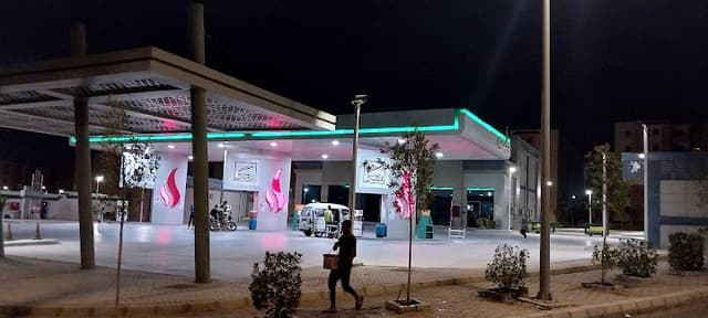 بنزينه وطنيه داخل ٦٤٥ عماره