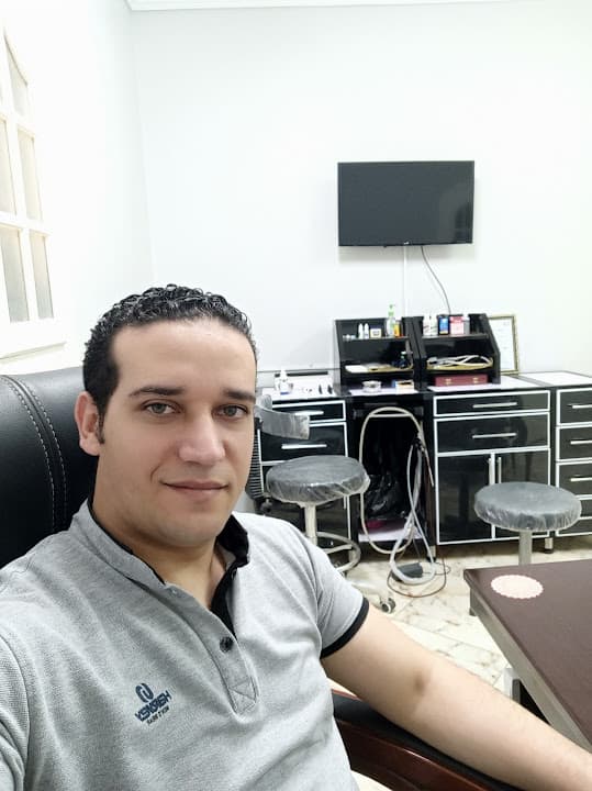 عيادة د.احمدالبنا للانف والاذن