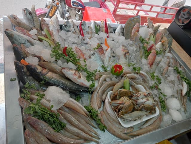 مطعم اسماك معتوق