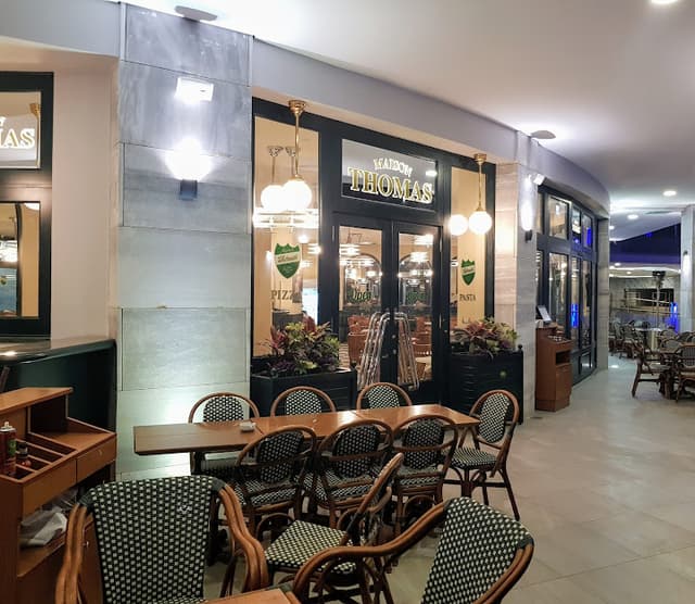 Maison Thomas - Arabella Plaza