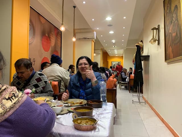 Red Elephant Restaurant - ريد ايليفانت