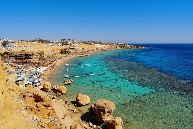 El Fanar Beach