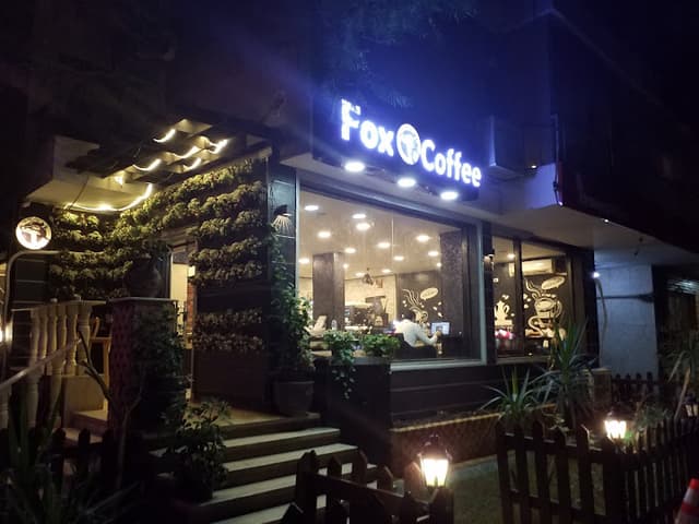 Fox Coffee & Restaurant