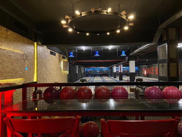 Bounce Bowling