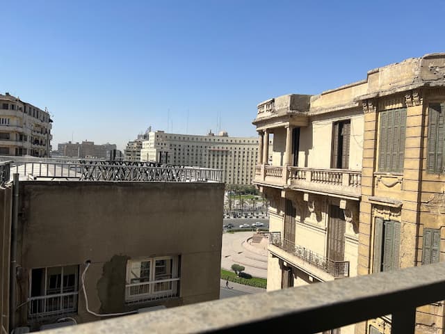 Up Town Hotel