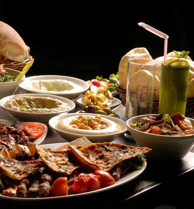 Kababgy & Restaurant Salah - جبابجي & مطعم صلاح