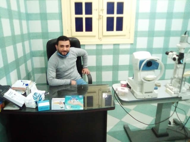 دكتور عبدالله عوض طبيب عيون