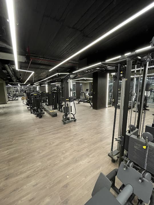Gold's Gym Mansoura NEW