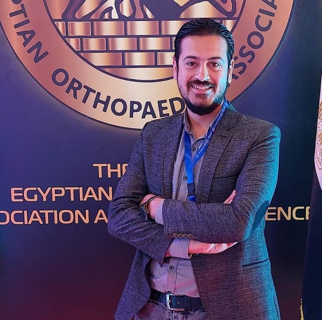 عيادة دكتور أحمد عبد الستار الطوانسي عظام