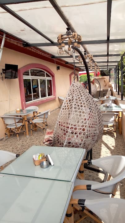 La salle cafe restaurant - لا سال كافيه