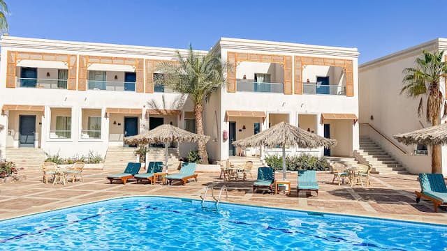 Club Reef Resort & Spa