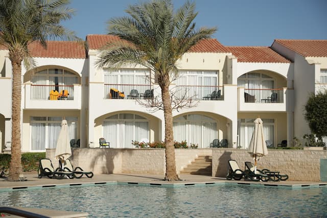 Reef Oasis Blue Bay Resort - رييف او ايسيس
