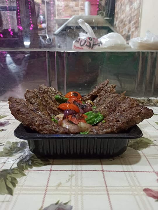 مطعم جولدن فود