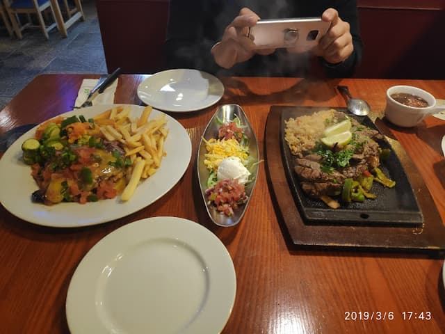 تشيليز- Chili's