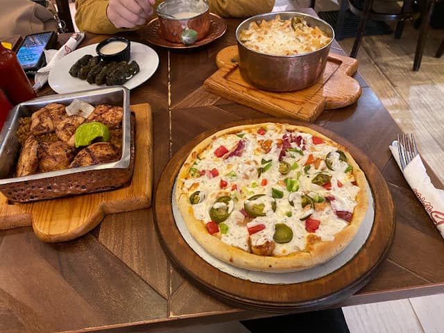 Bistro - بيسترو